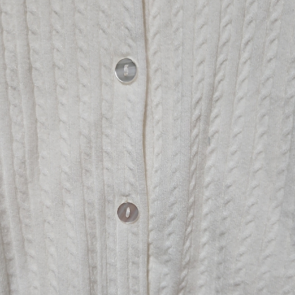 Vintage White Cable Knit Button Front Cardigan, Juniors Fit Large - Picture 4 of 6